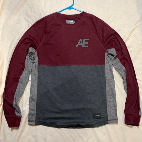 American Eagle Long sleeve - Picture 1 of 4